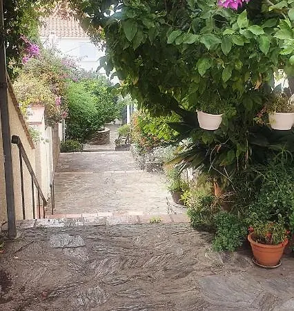 With Fantastic Sea View شقة *